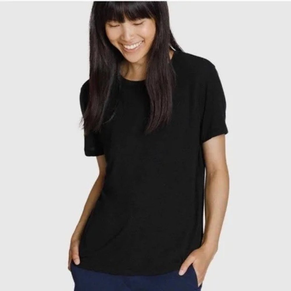 Kit and Ace Cashmere Blend tee size 6, black